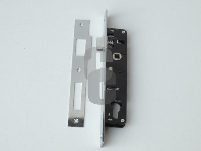 Брава тясна - език                                                                                                                                                                                                                                                                                          